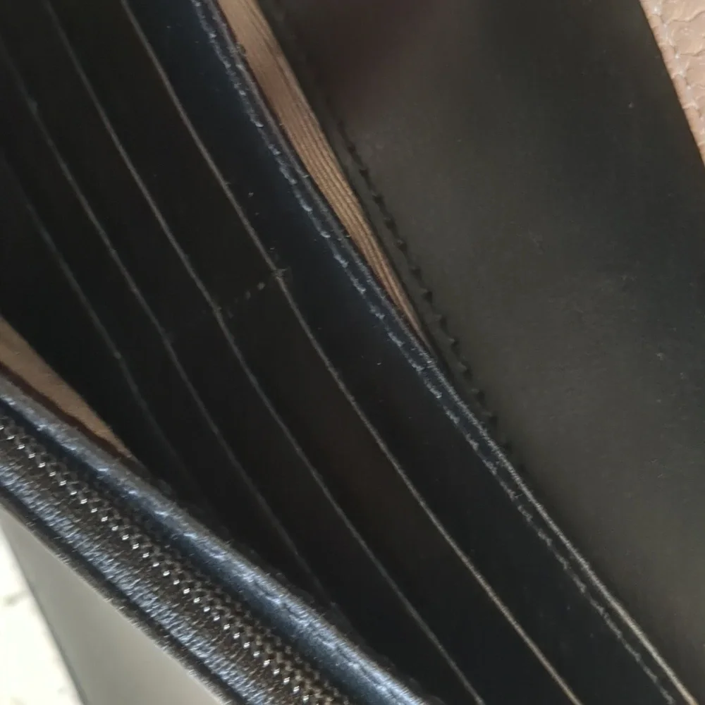 Marc Jacobs Tan Leather Crossbody Bag - Picture 10 of 10